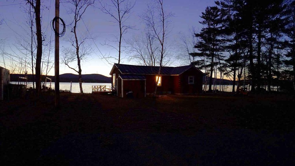 lake home in maine
